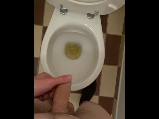 Evening Pissing Before Going To Bed  4k
